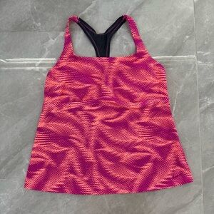 Women’s Nike Patterned Racerback Workout Athletic Padded Tank Top Plus Size 1X